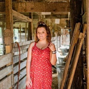 Meet your Posher, Hannah